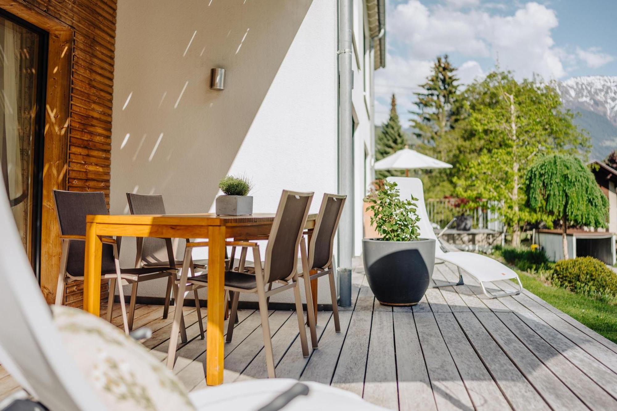 Landhaus Valfontana ฟานดันส์ ภายนอก รูปภาพ