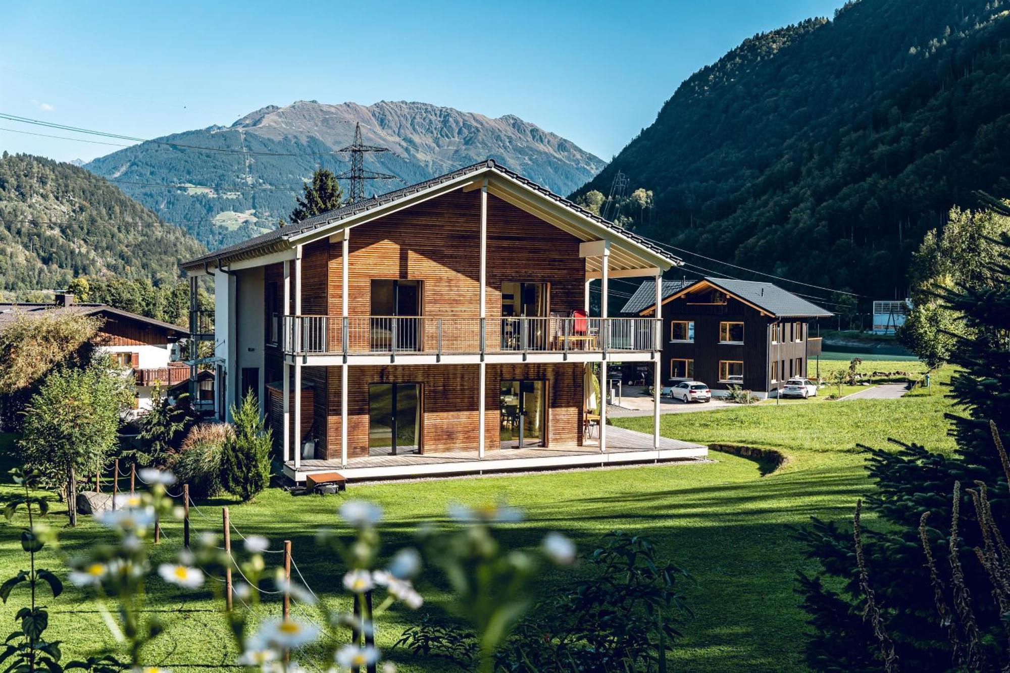 Landhaus Valfontana ฟานดันส์ ภายนอก รูปภาพ